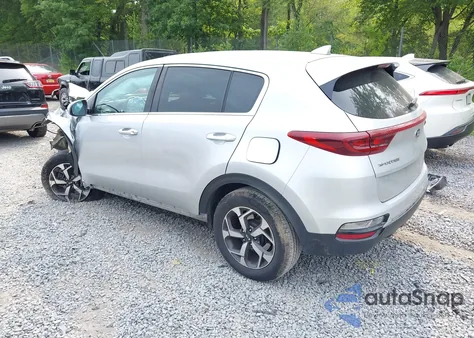2021 Kia Sportage Lx z USA, uszkodzony, nr VIN KNDPMCAC9M7844869